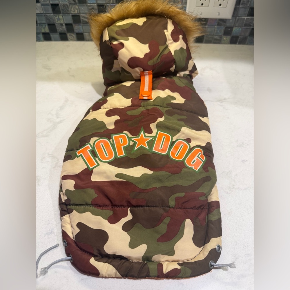 SimplyDog Camouflage Dog Coat with Fur Trim Size M
